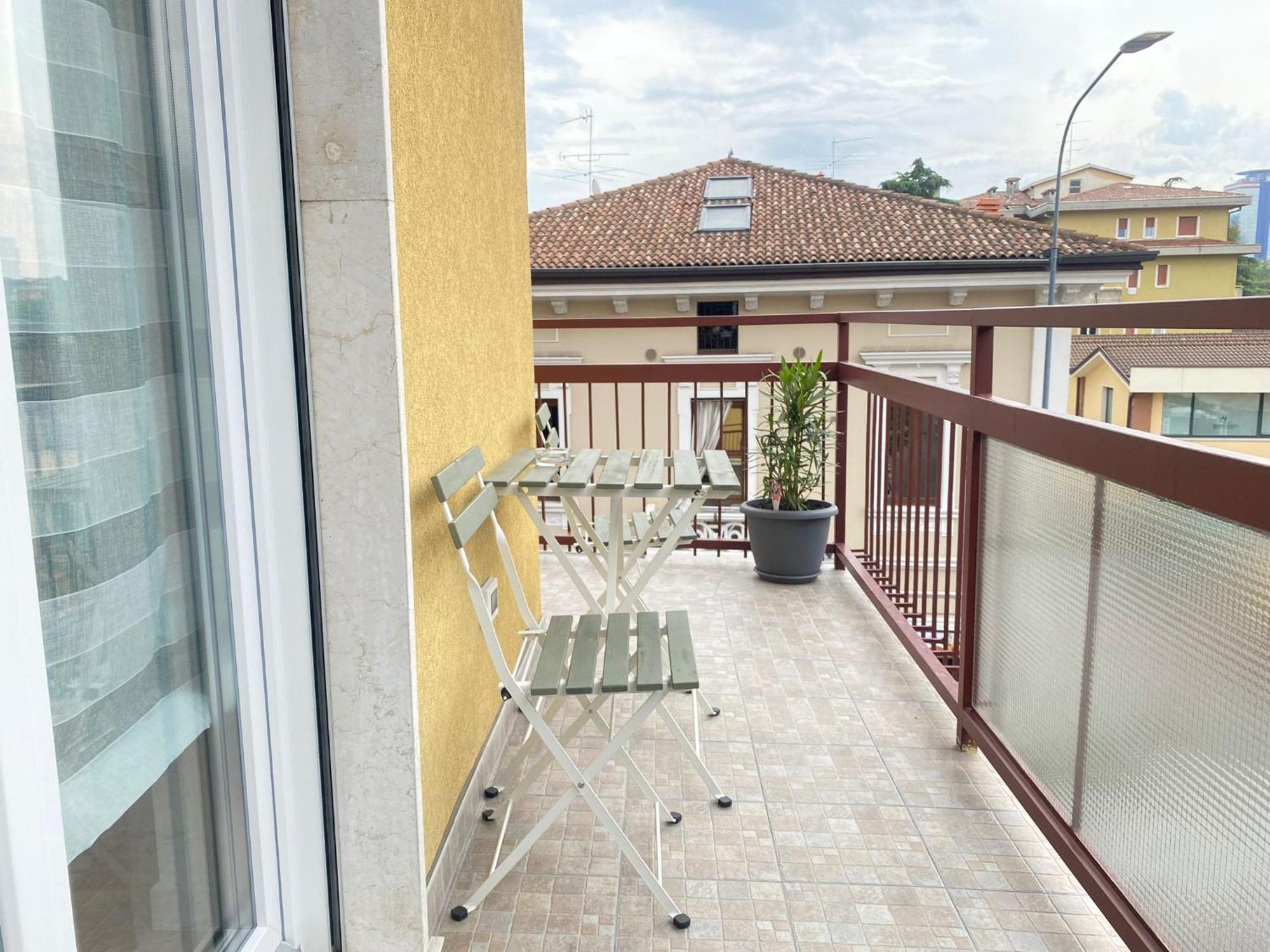 House By Naty Apartment Brescia Exterior photo